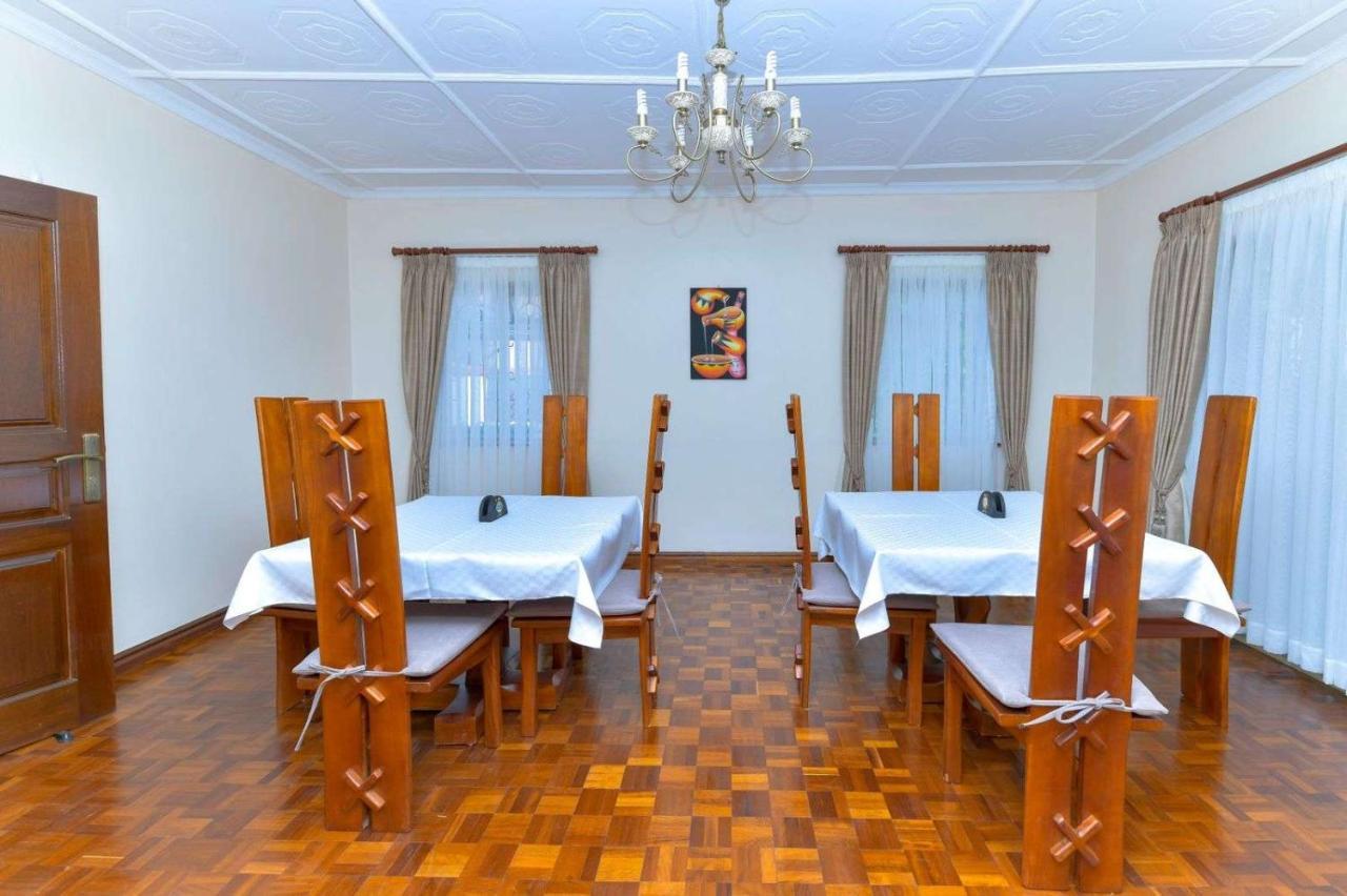 The Premier Suites Nairobi Bagian luar foto